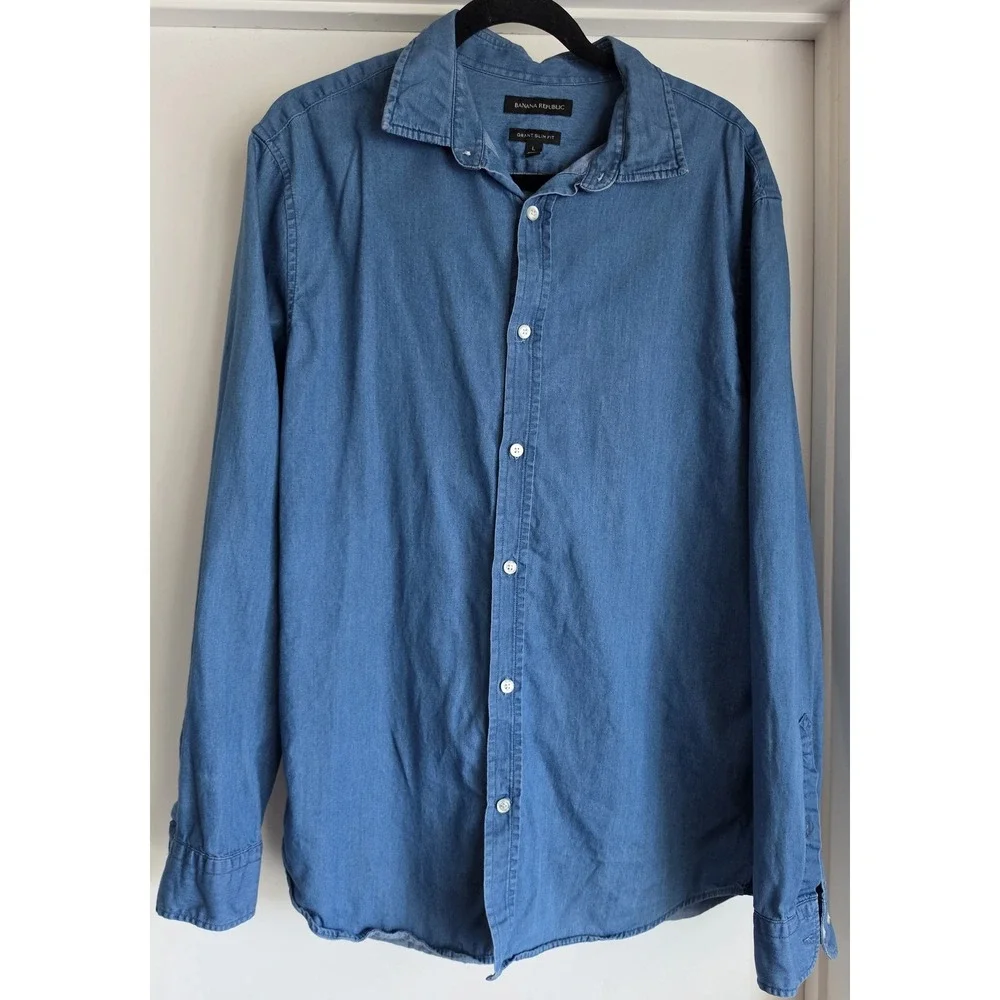 Banana Republic Men's Long Sleeve Shirt Size L Blue Cotton Casual Elevated Basic